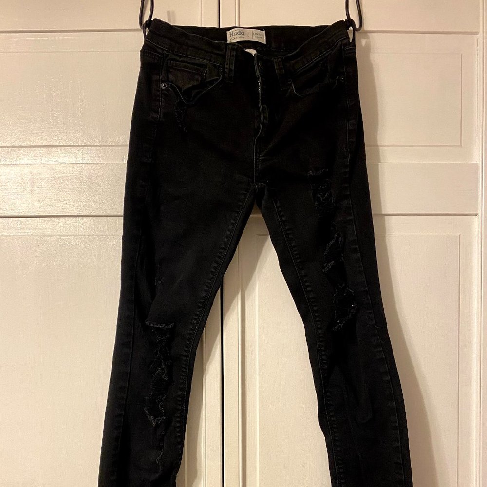 Mudd Low Rise Black Distressed Skinny Jeans